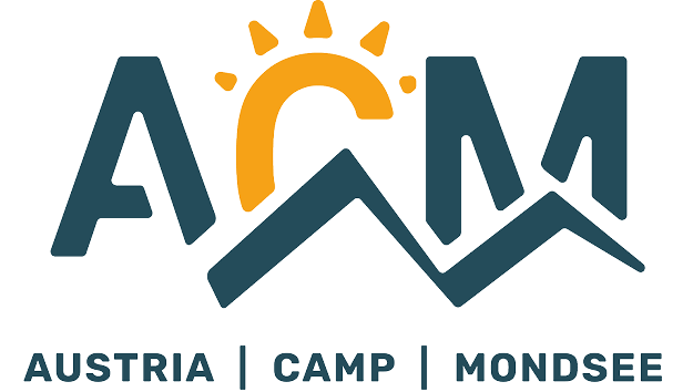 Logo des ACM Austria Camp Mondsee mit Sonne und Bergsilhouette.